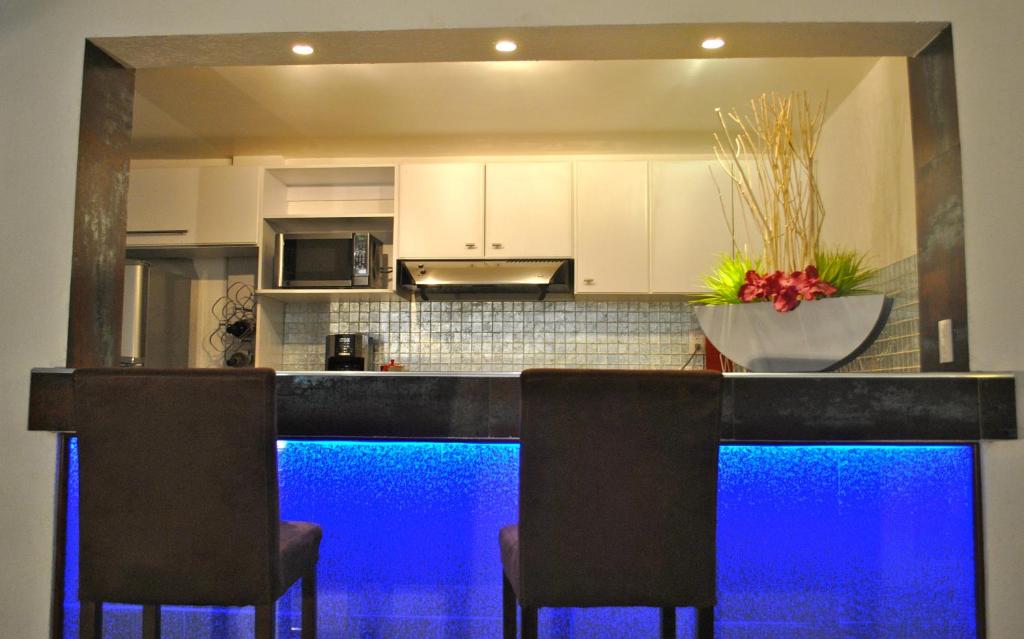 Business Suites SG - Large One-Bedroom Apartment