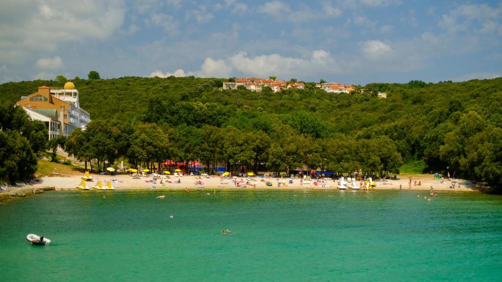 Fotografie z fotogalerie ubytování Apartments Hostin Roža Duga Uvala v destinaci Krnica