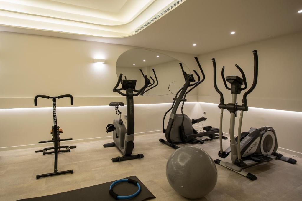 Fitness centrum a/nebo fitness zařízení v ubytování Green Suites Boutique Hotel