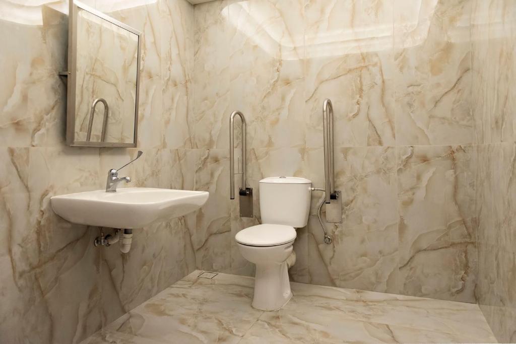 Koupelna v ubytování Green Suites Boutique Hotel
