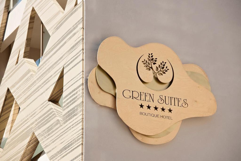 Certifikát, hodnocení, plakát nebo jiný dokument vystavený v ubytování Green Suites Boutique Hotel