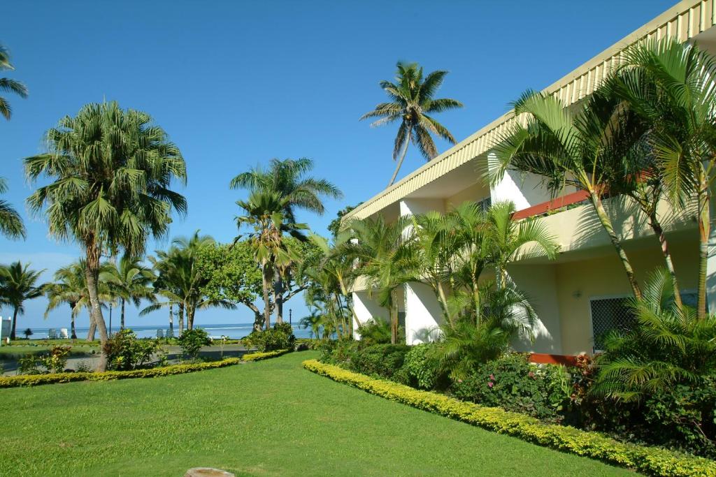 Jardí fora de Bedarra Beach Inn