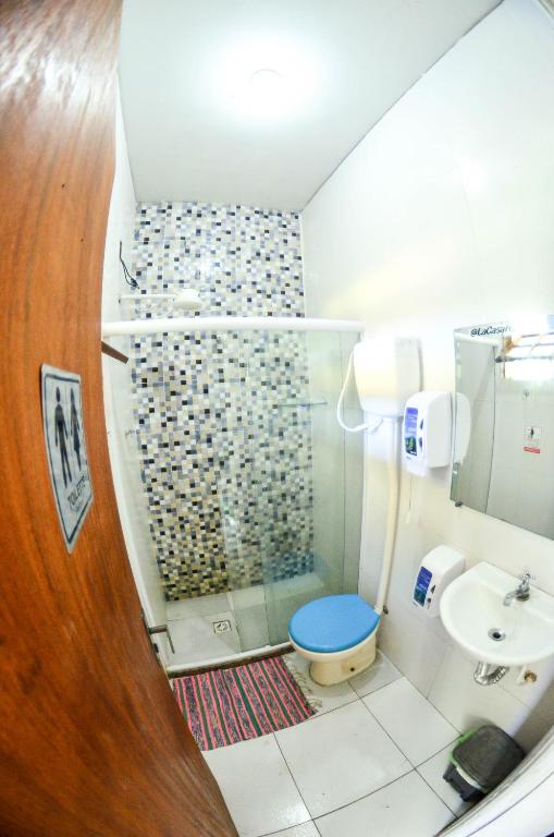  La Casa Hostel