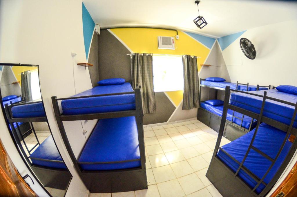  La Casa Hostel