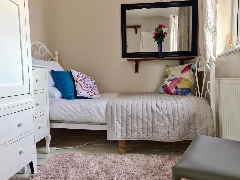 Watford & Bushey Stays - Single Room