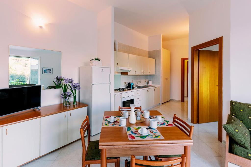 Kuchyň nebo kuchyňský kout v ubytování Villa San Lorenzo