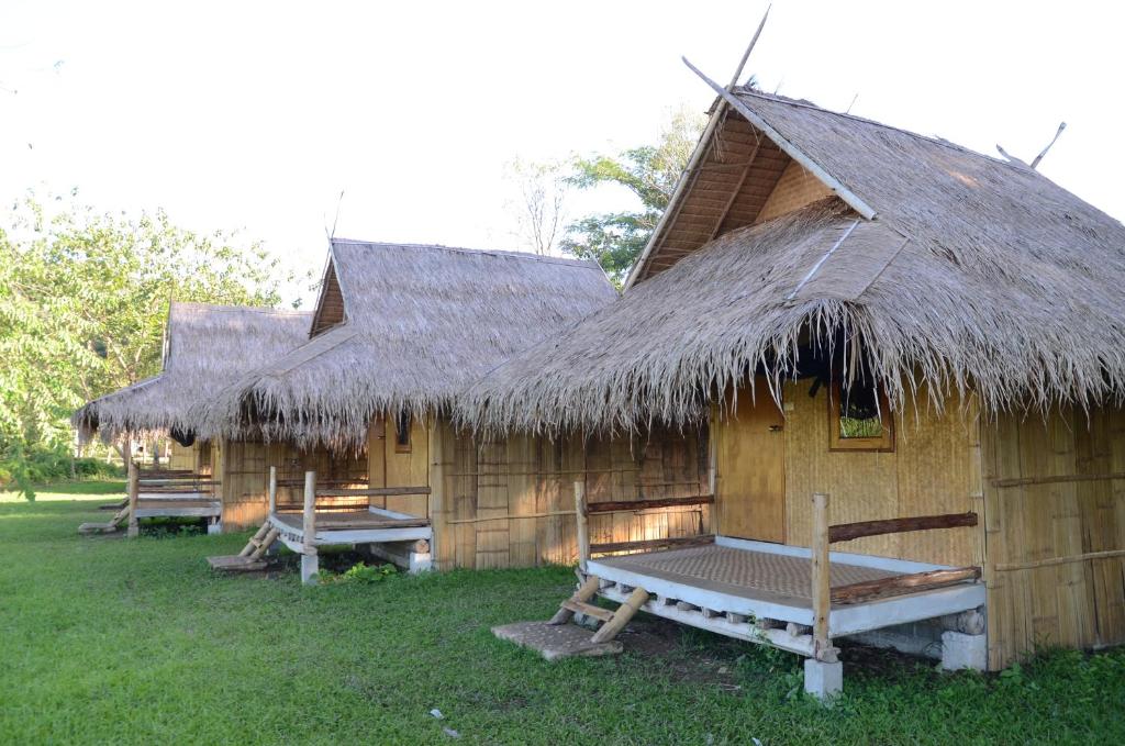Baan Pai Riverside Resort - マウンテンビュー付きのコテージ