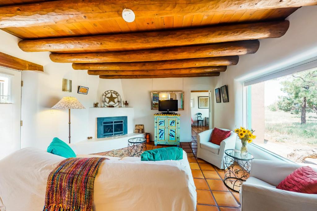 The Bird House, Taos – Updated 2024 Prices