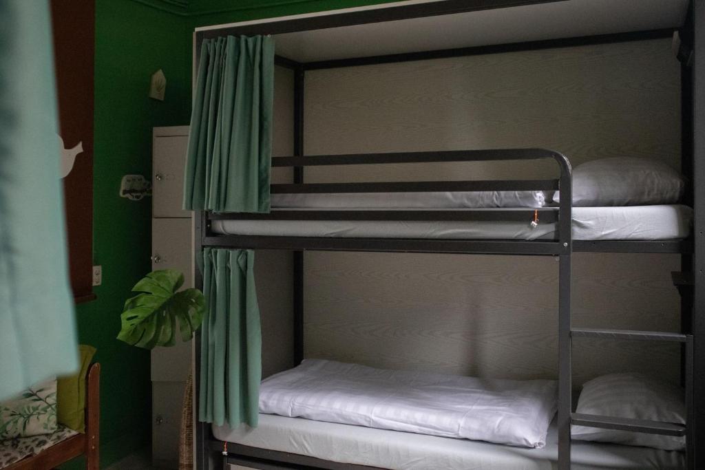Postel nebo postele na pokoji v ubytování Hostel ROOM Rotterdam