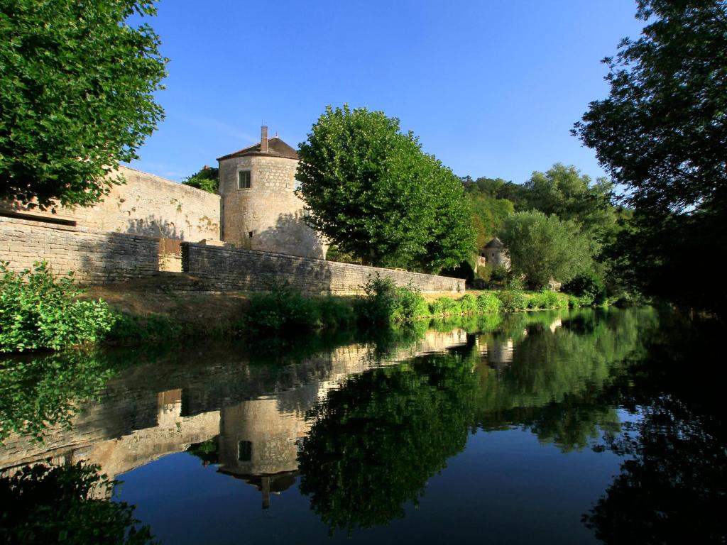 Coté-Serein La Privilège de la Tour Madame - Housity