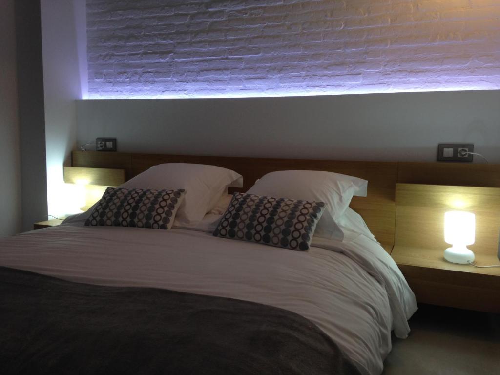 El 16 Ruzafa - Two-Bedroom Apartment