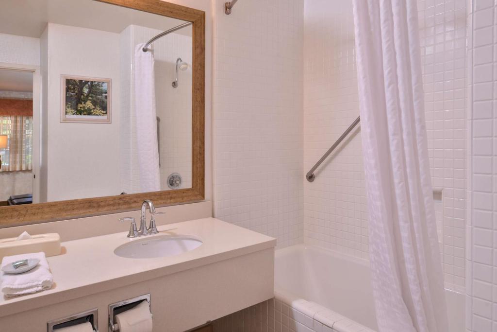 Best Western Corte Madera Inn - 庭院庭院