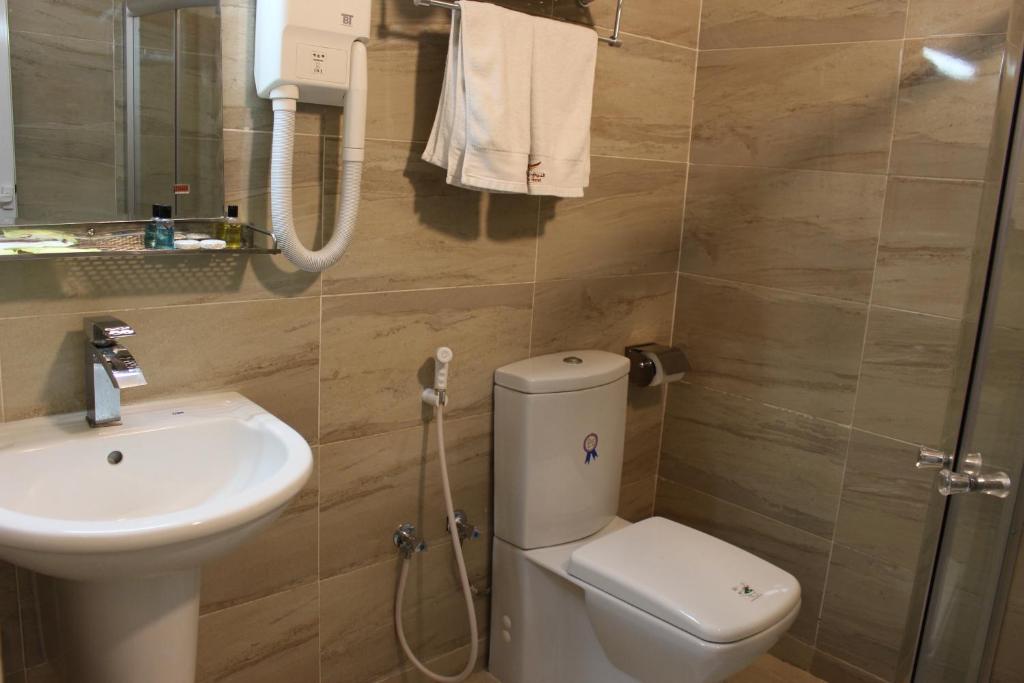 Koupelna v ubytování Al Diyar Hotel