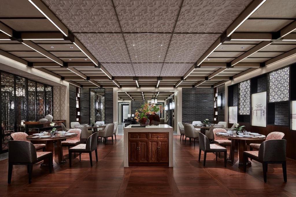 Restaurace v ubytování Xianghu Xiaoyao Manor