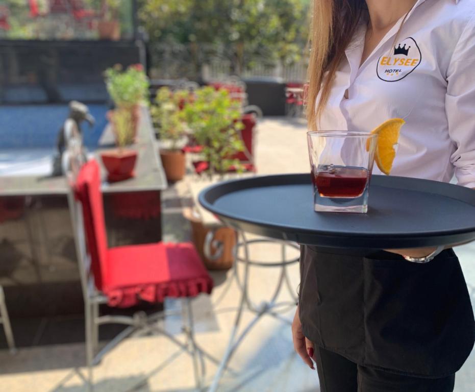 Nápoje v ubytování Hotel Elysee