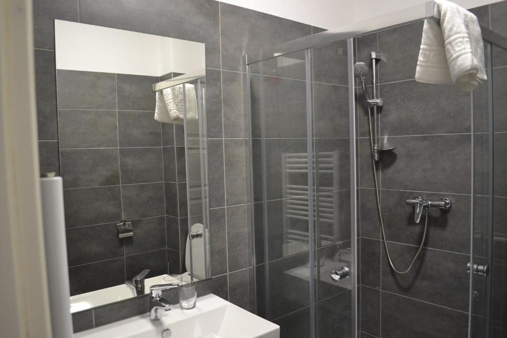 Koupelna v ubytování Főnix Design Rooms
