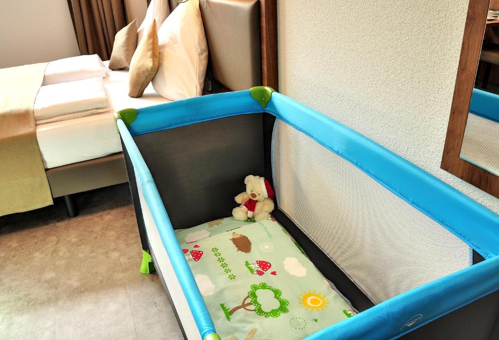 Postel nebo postele na pokoji v ubytování Motel am Fürfelder Schloss