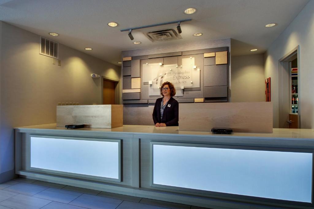 Hosté ubytování Holiday Inn Express Hotel & Suites Morris by IHG
