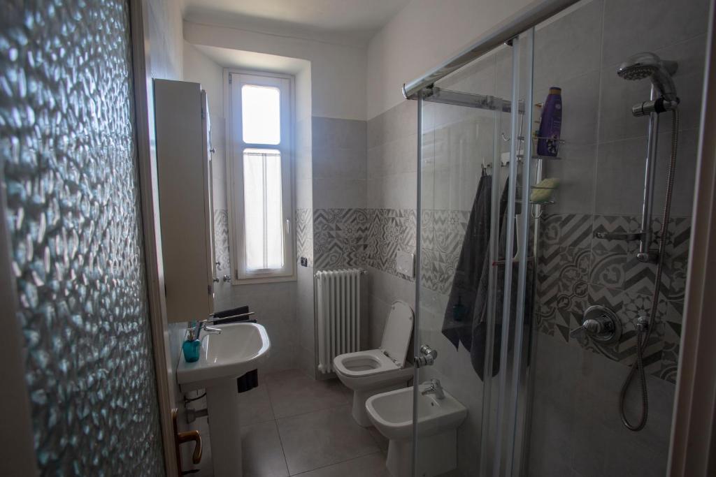 Koupelna v ubytování Appartamento con vista a Torre Pellice