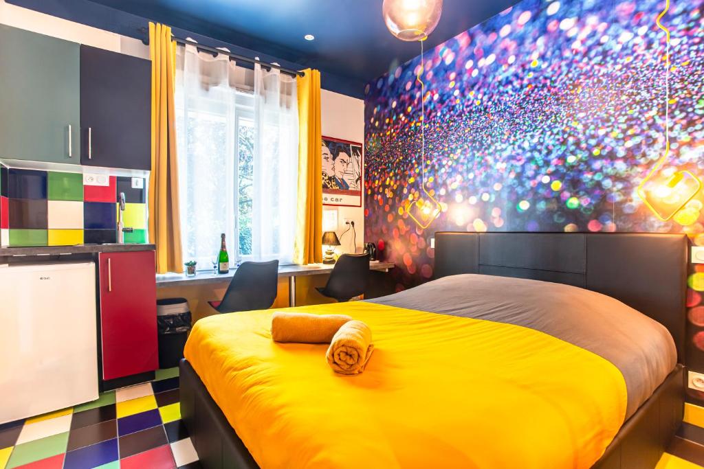 Kuchyň nebo kuchyňský kout v ubytování SMILE APPARTS - Appartements - Au coeur de Lorient - Au calme - Tout Confort