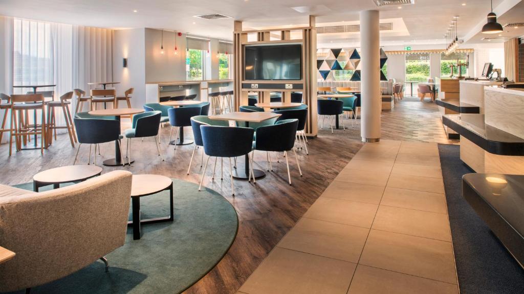 Fotografie z fotogalerie ubytování Holiday Inn Express Oxford Kassam Stadium by IHG v destinaci Oxford