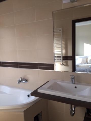 Koupelna v ubytování Hotel Írisz