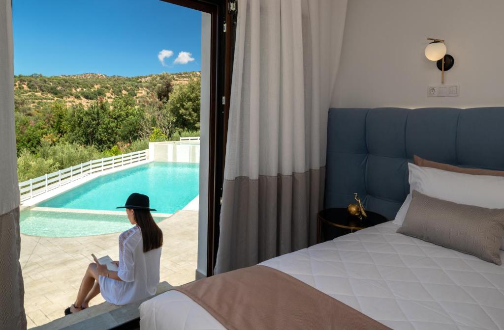 Bazén v ubytování Olivia Villa, Celestial haven of luxury, By ThinkVilla nebo v jeho okolí