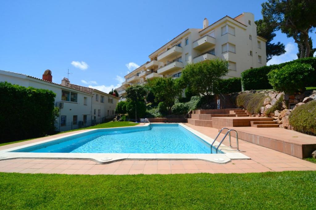 Puig Padro 4 2-2, LEscala – Updated 2022 Prices