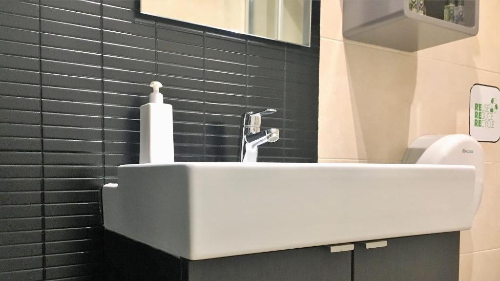 MD Modern Hotel - Jardines - Resim 41