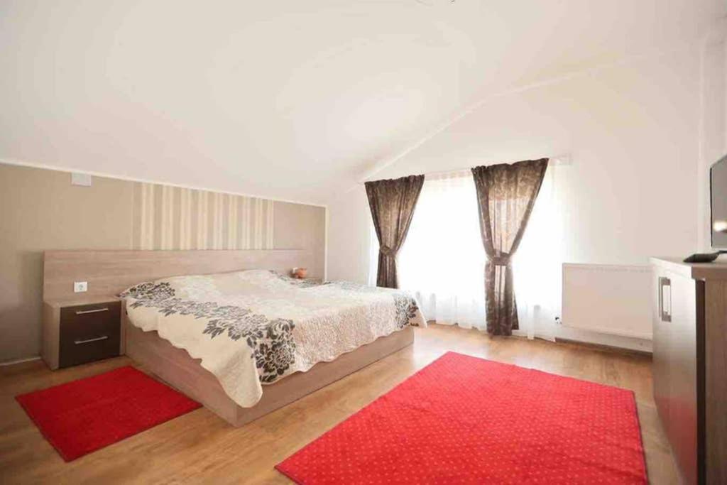 Dana guest house - Housity