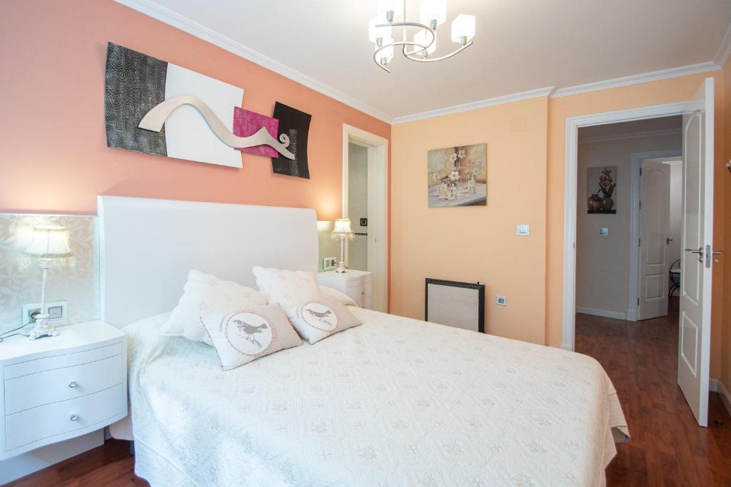 Postel nebo postele na pokoji v ubytování Apartamento El Pentagrama de Cádiz