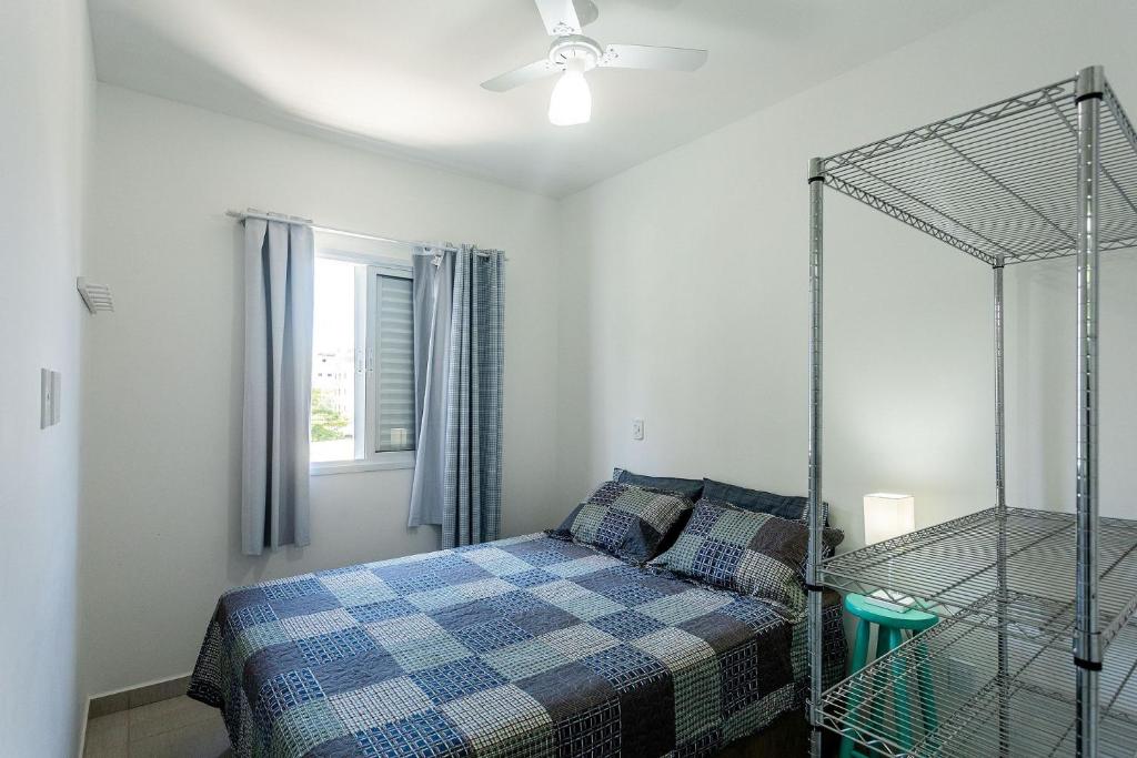  Conforto e lazer a quatro quadras da Praia Grande