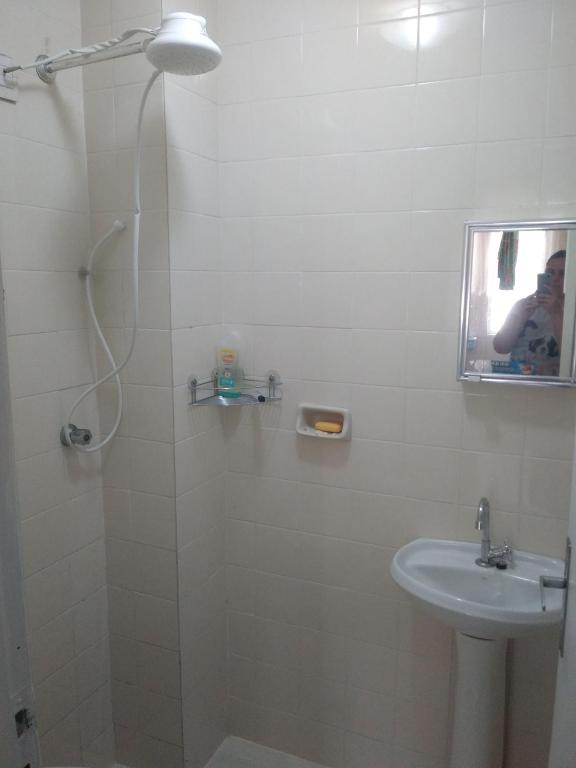  Apartamento com 02 Dormitórios bem mobiliado