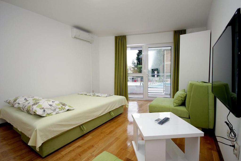 Holiday apartments Petrovac - Studio