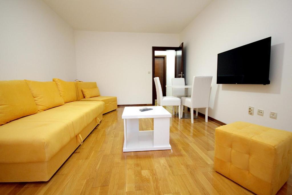 Holiday apartments Petrovac - Studio