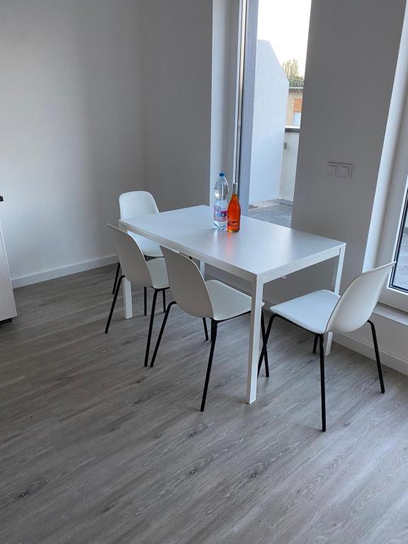 Fotografia z galérie ubytovania Aranyhíd Apartman Balatonalmádi v destinácii Balatonalmádi