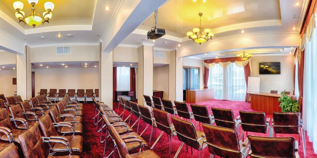 Konferenční prostory v ubytování Ukraine Hotel