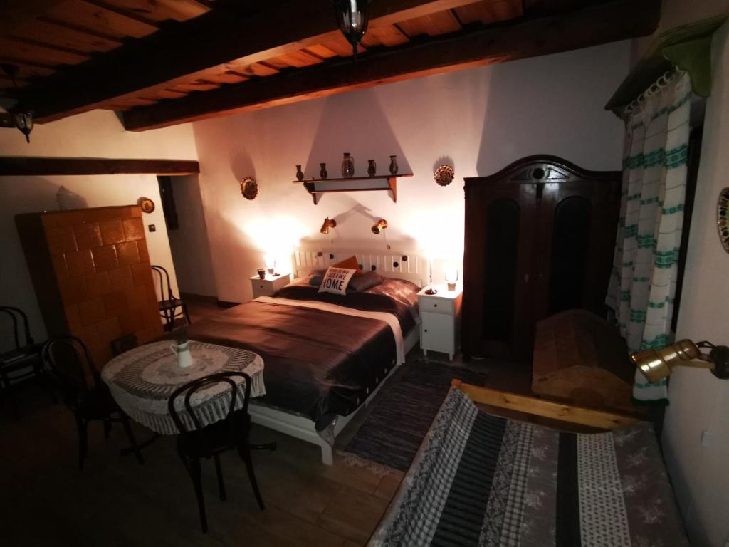 Postel nebo postele na pokoji v ubytování Őrség Kincse