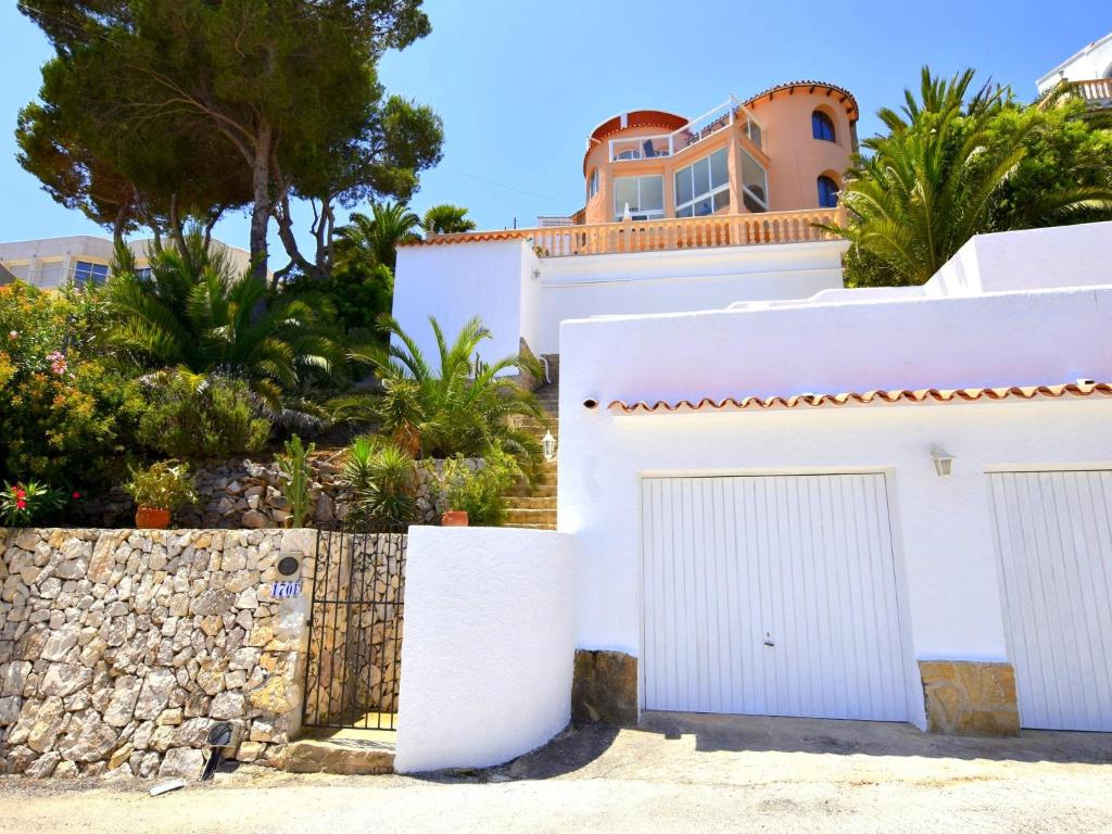 The building in which A villát is located