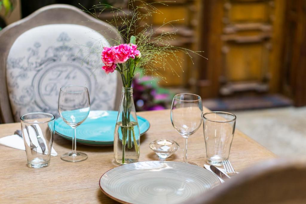 Hotel Kolegiacki - Resim 38