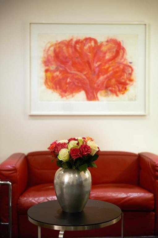 Boutique Hotel Helmhaus Zürich - Resim 41