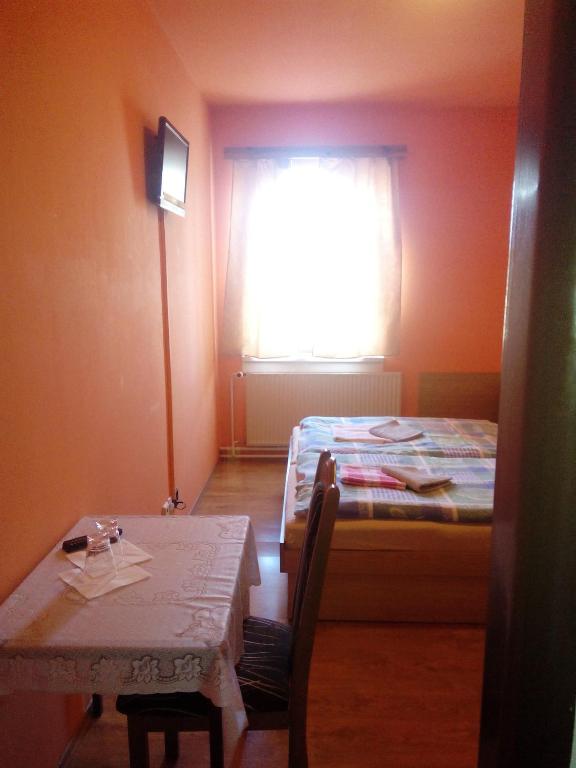Cama o camas de una habitación en Studánecký Medvěd