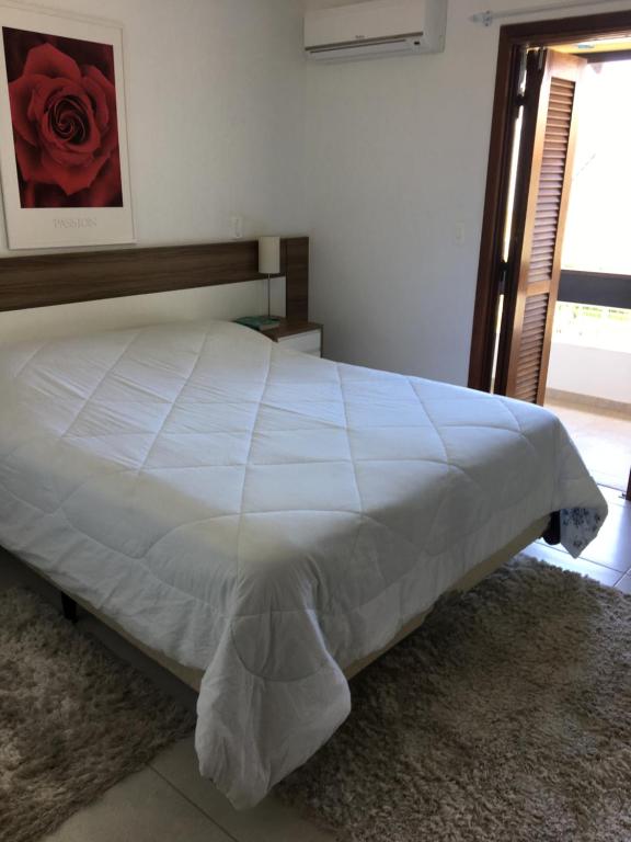  Casa de 2 dormitórios – Canasvieiras – Próxima ao Mar