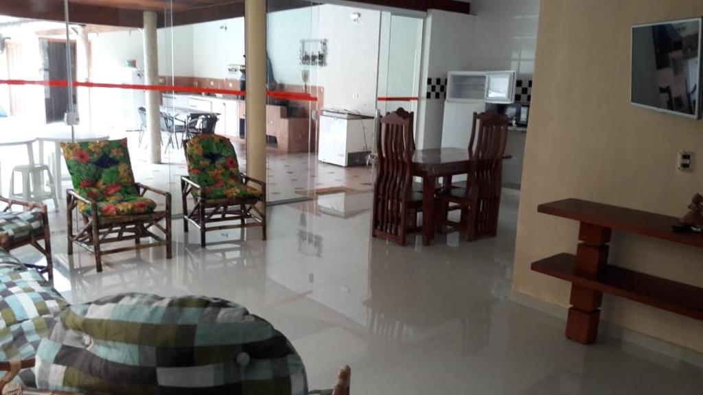  Casa com piscina Martim de Sá