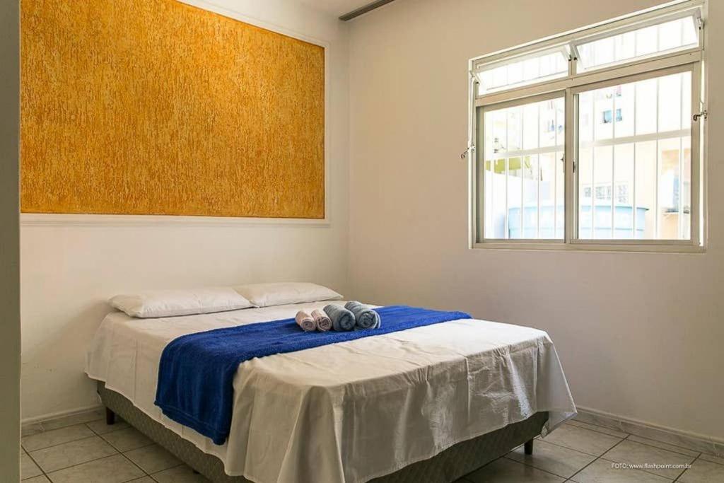  Casa a 250m da praia 3 dormit 2 banheiros