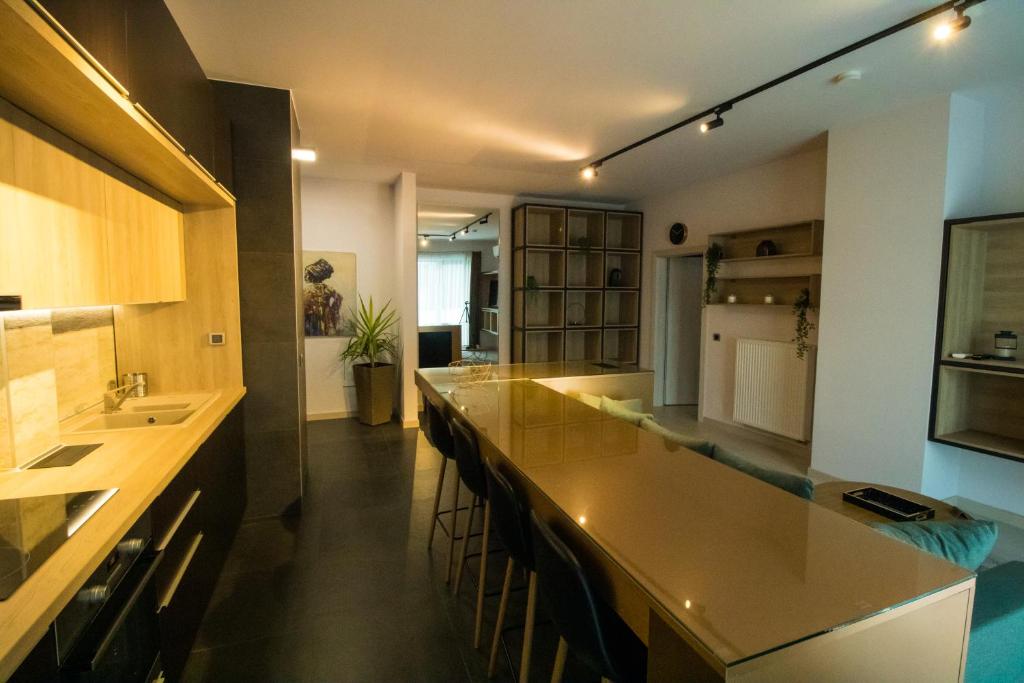 Gente Apartments - One-Bedroom Apartment