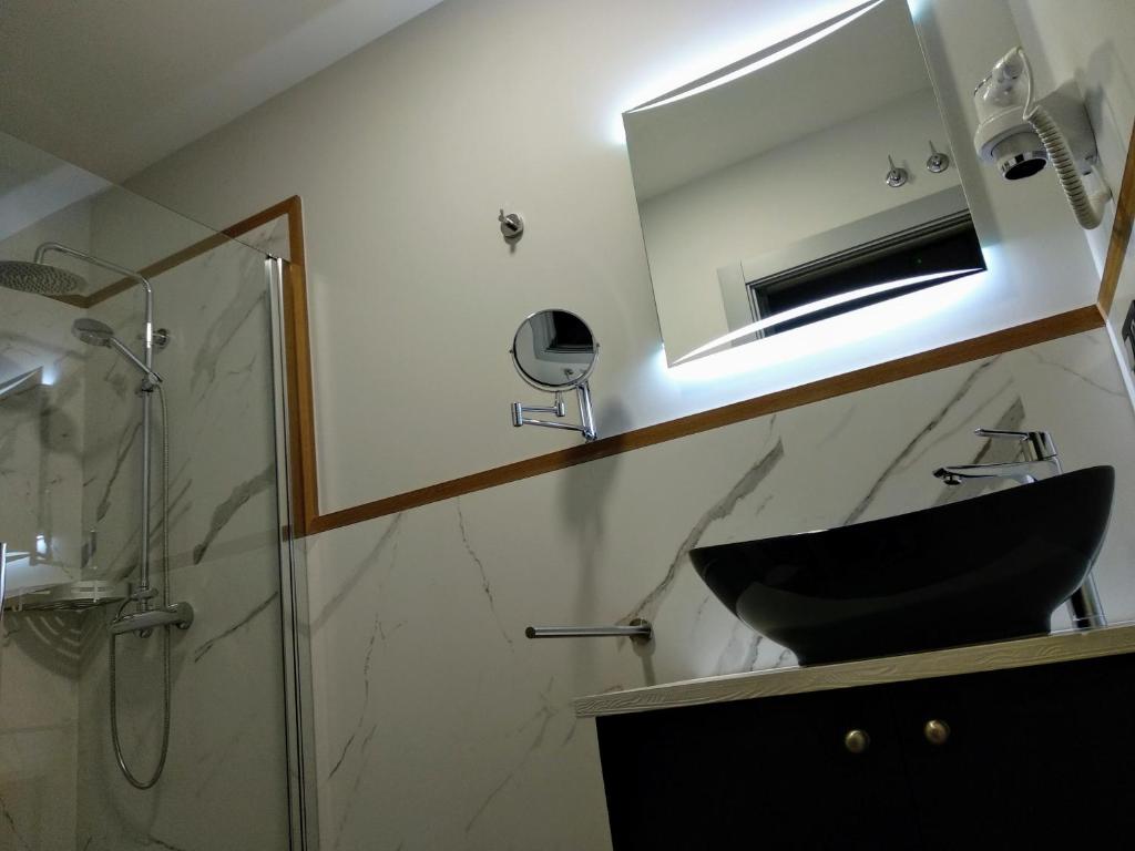 Hostal Canton Plaza - Chambre Simple Avec Salle De Bains Privative