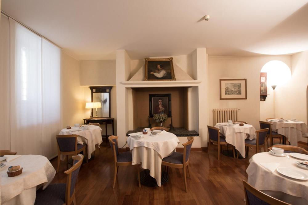 Posezení v ubytování Hotel Due Mori No air conditioning