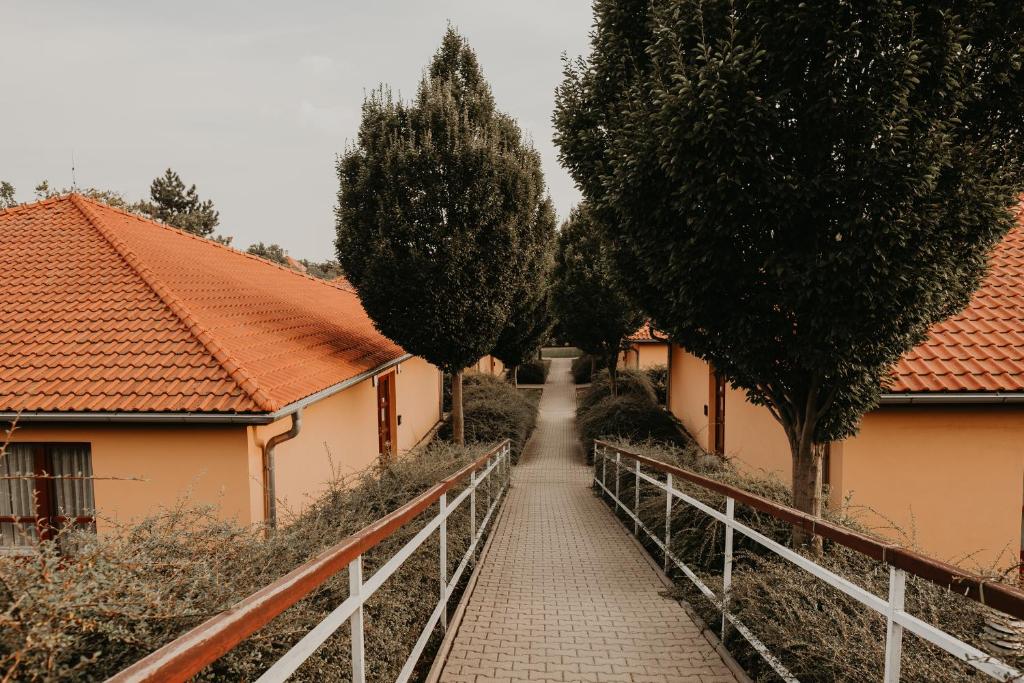 Budova, kde se hotel nachází