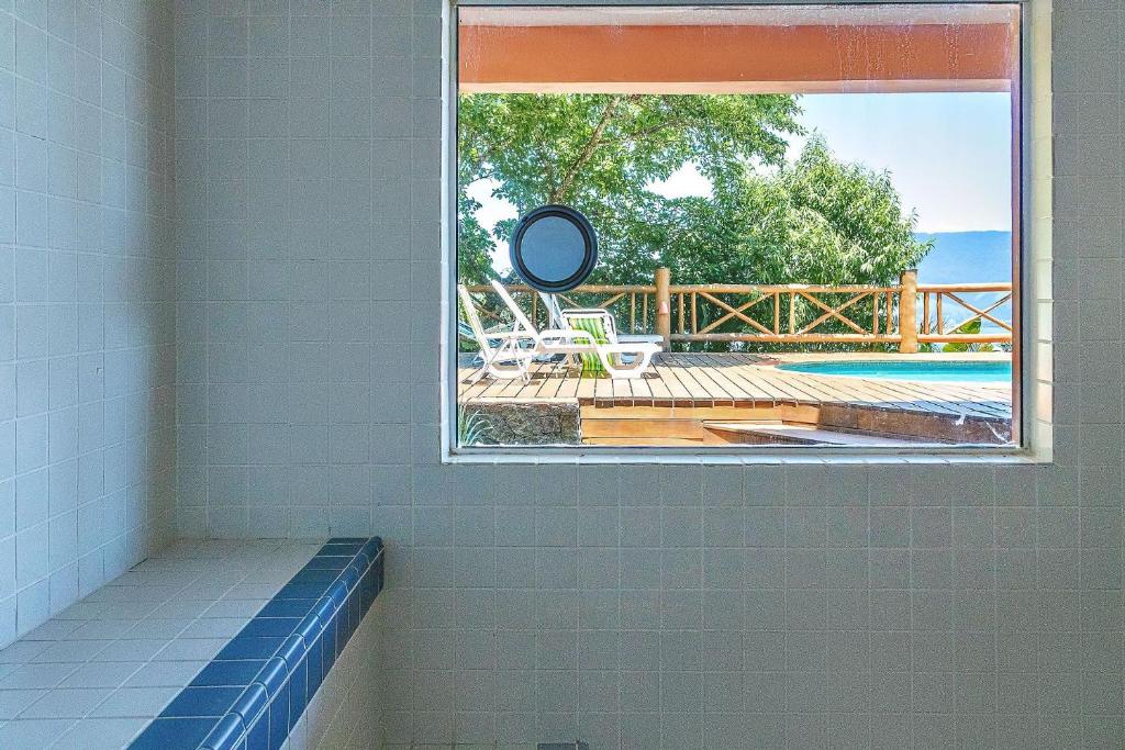 Mansão Sobreomar - Casa em condomínio de alto padrão na Ilhabela  Mansão Sobreomar - Casa em condomínio de alto padrão na Ilhabela